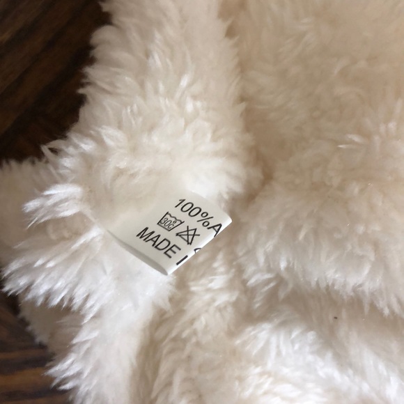 BeanieCream Color With Rhinestones. - Picture 4 of 6